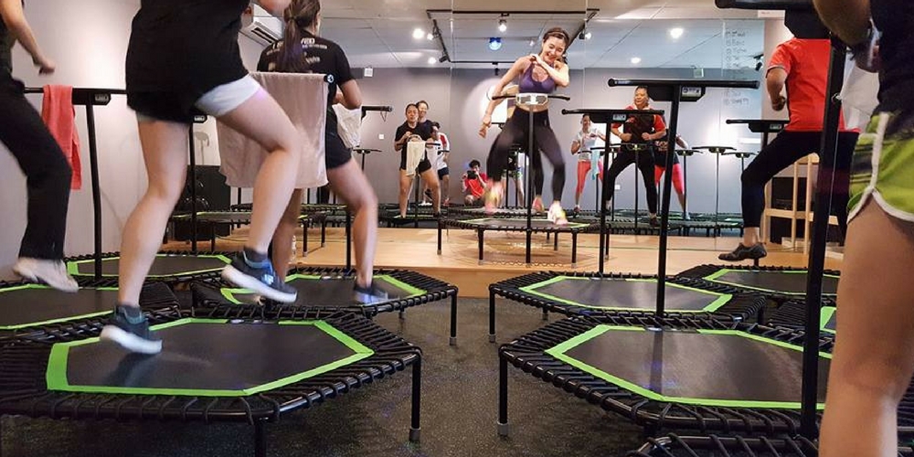 How to Pair Home Strength Work With a Trampoline Class Without Duplicating Lower-Body Fatigue